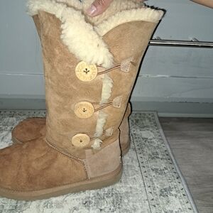 UGG Brown Shearling Winter Boots